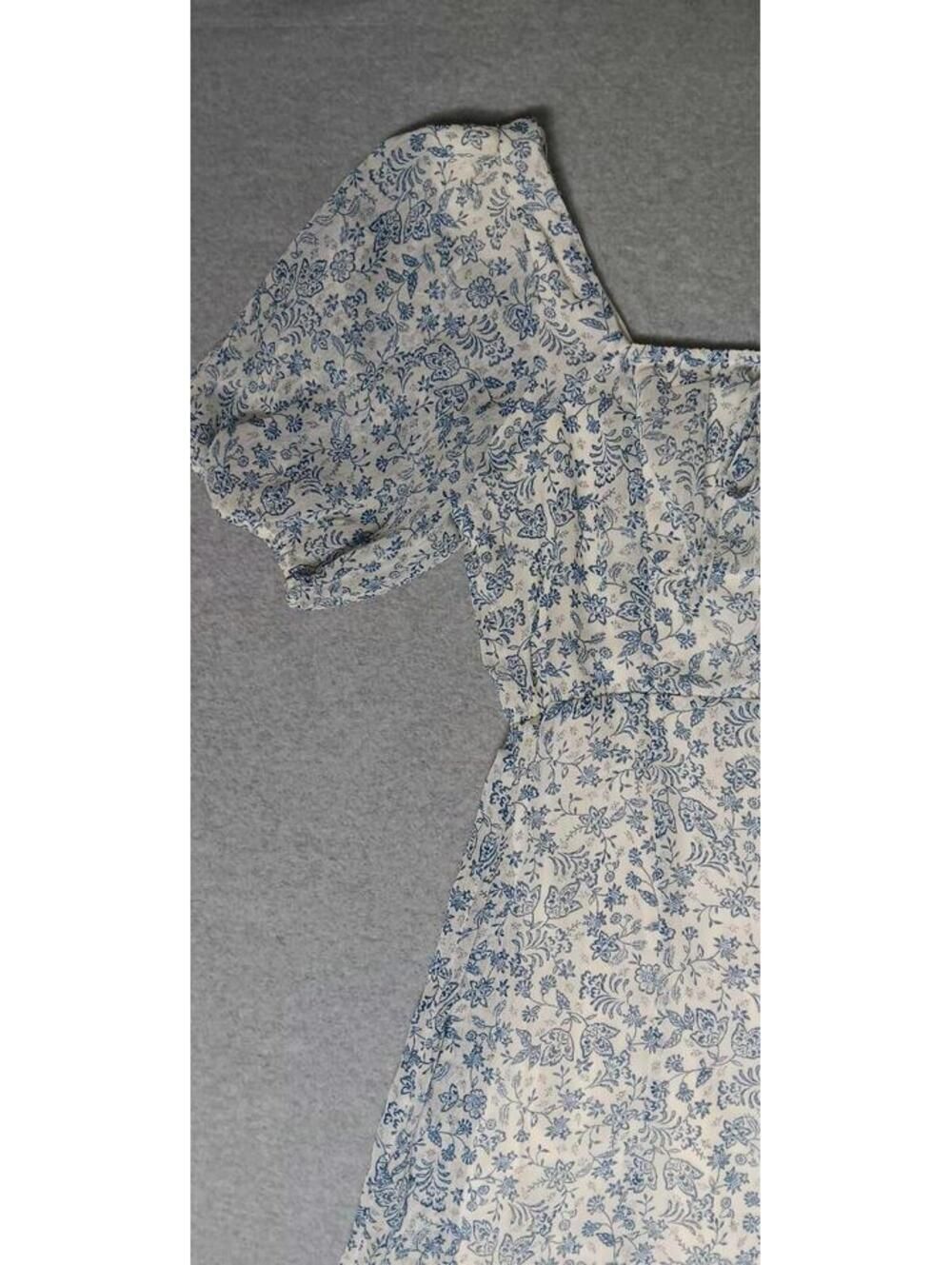 NWT! Sienna Sky Babydoll Milkmaid Dress Womens Size Mesium White And Blue Floral - Picture 10 of 14